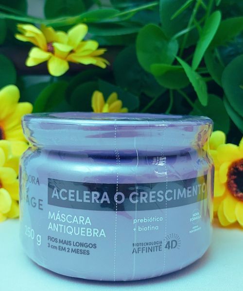 Hadassah Cosméticos Máscara Capilar Siàge Acelera o Crescimento 250g